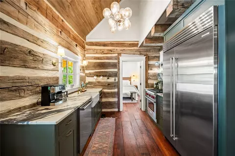 Kitchen - 425 Barnhardt Rd, Timbo, AR 72680 photo 1 of 3