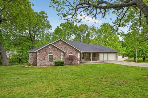 714 Laurel Cir, Neosho, MO 64850