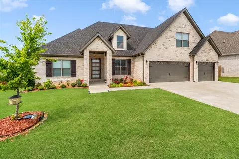 1621 Ella Pl, Bentonville, AR 72713