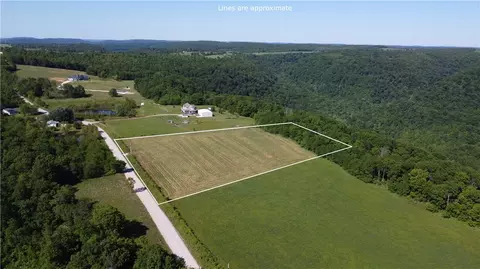 19948 Winfrey Valley Rd, Winslow, AR 72959