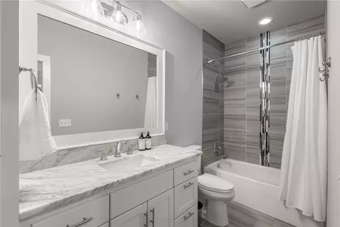 Bath - 3601 Oak Tree Dr, Centerton, AR 72719 photo 11 of 13