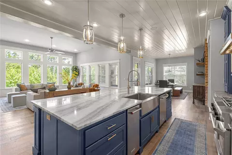 Kitchen - 3601 Oak Tree Dr, Centerton, AR 72719 photo 1 of 8