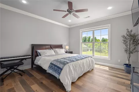 Bedroom - 3601 Oak Tree Dr, Centerton, AR 72719 photo 3 of 5