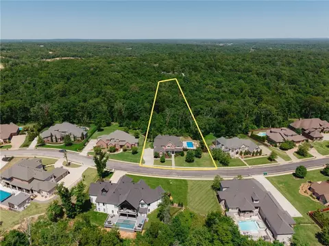 View/Area - 3601 Oak Tree Dr, Centerton, AR 72719 photo 2 of 2