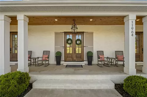 11964 Long Acres Dr, Bentonville, AR 72713