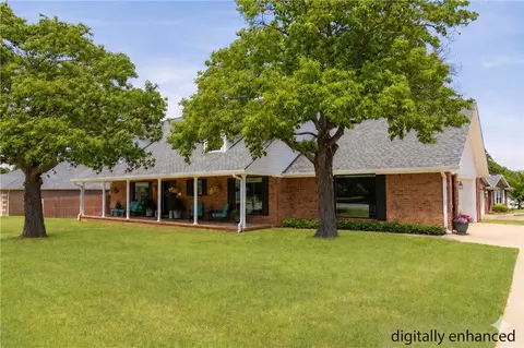 2506 Oak View Dr, Springdale, AR 72762