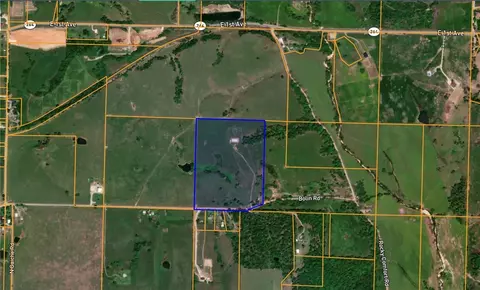 370 SE Bolin Rd, Gentry, AR 72734 photo 2