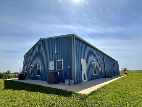 370 SE Bolin Rd, Gentry, AR 72734 photo 9