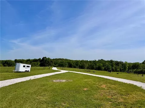 370 SE Bolin Rd, Gentry, AR 72734 photo 14