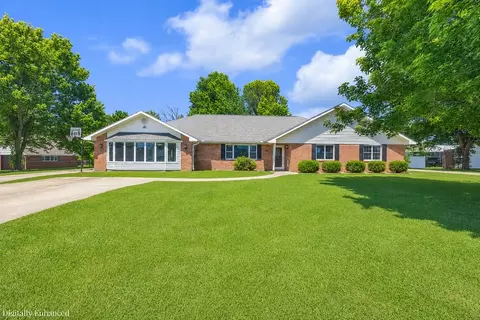 1044 Apple Mdws, Springdale, AR 72764