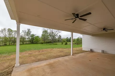 545 Madison 1536, Huntsville, AR 72740