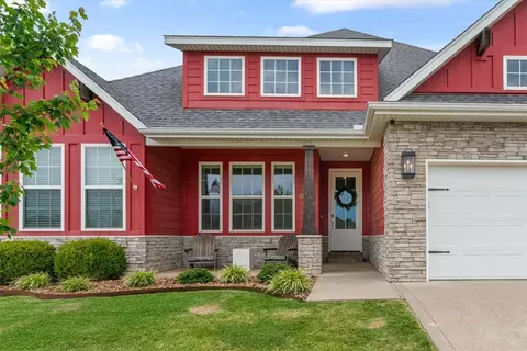 Exterior - 980 Silver Maple St, Centerton, AR 72719 photo 3 of 8
