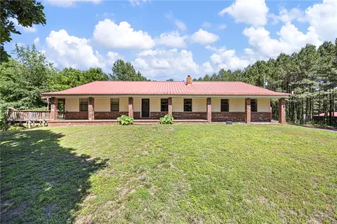 655 Charton Rd, Morrilton, AR 72110