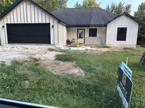 308 Shady St, Lincoln, AR 72744