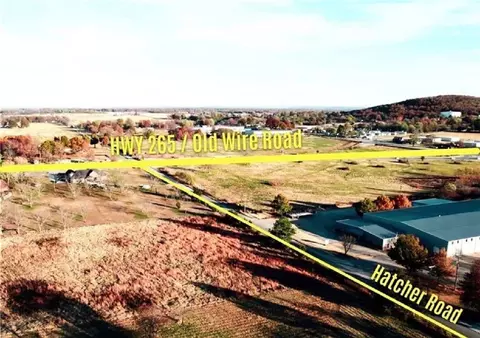 1098 Hatcher Rd, Springdale, AR 72764 photo 5