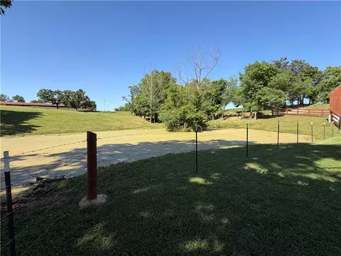 Exterior - 21385 Griggs Rd, Springdale, AR 72762 photo 17 of 17