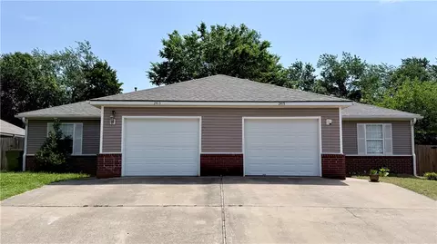 2413 S 2415 S 16th St, Rogers, AR 72758