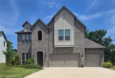 816 Post Way, Cave Springs, AR 72718