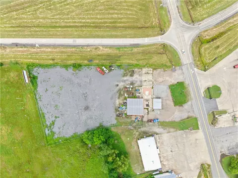 interstate, Muldrow, OK 74948 photo 16