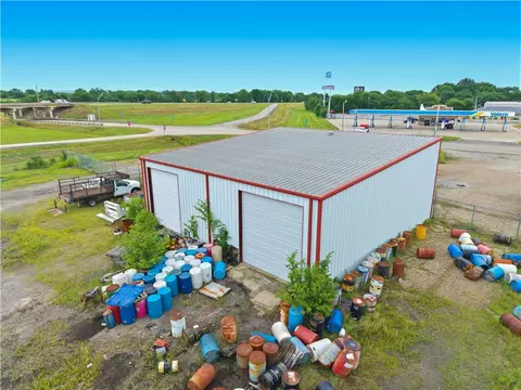interstate, Muldrow, OK 74948 photo 8