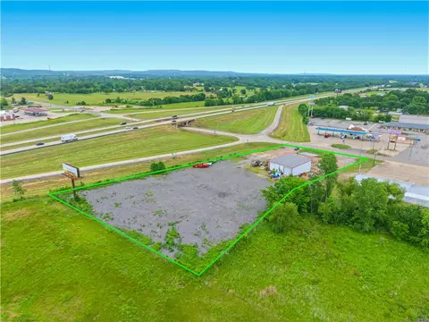 interstate, Muldrow, OK 74948 photo 23