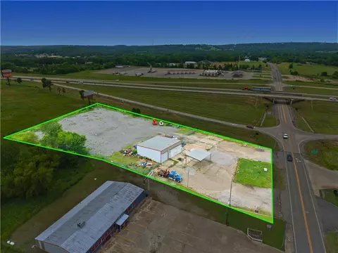 interstate, Muldrow, OK 74948 photo 21