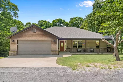 35 Nantwich Cir, Bella Vista, AR 72714