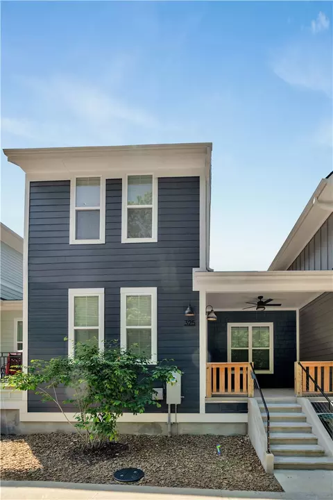325 W Rock St, Fayetteville, AR 72701