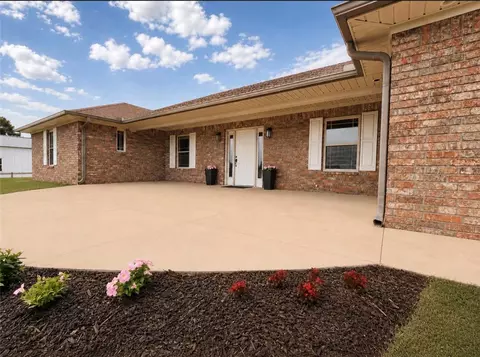 558 562 Rheas Mill Rd, Farmington, AR 72730