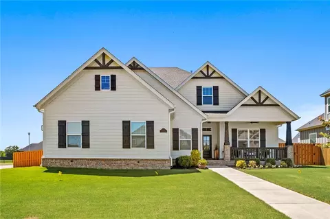 6422 S 61st St, Rogers, AR 72758