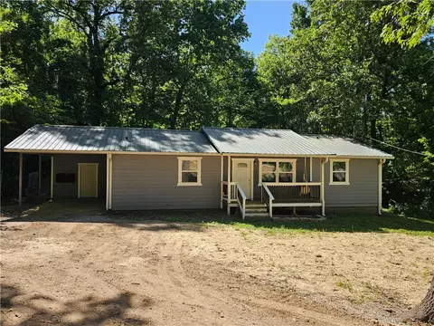203 Northcross Rd, Huntsville, AR 72740