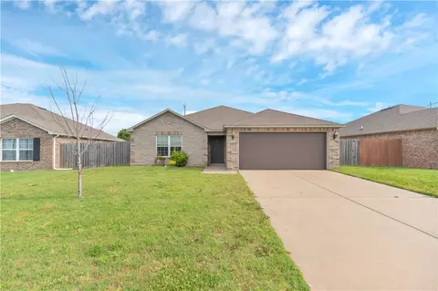 4404 SW Comstock Ave, Bentonville, AR 72712