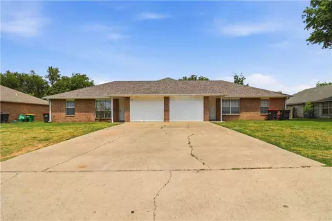 2698 Ruth Ave #A&B, Springdale, AR 72764