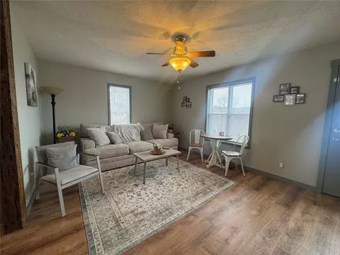 Living - 122 Nc 8735, Jasper, AR 72641 photo 2 of 4