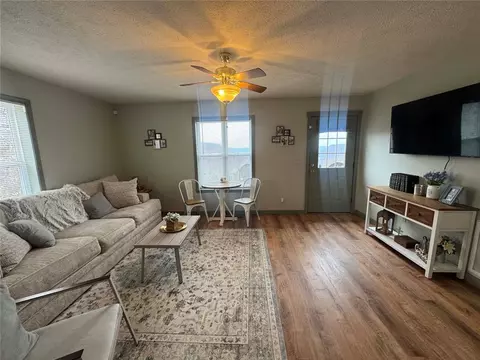 Living - 122 Nc 8735, Jasper, AR 72641 photo 3 of 4