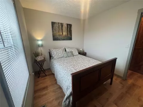 Bedroom - 122 Nc 8735, Jasper, AR 72641 photo 2 of 8