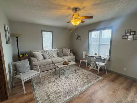 Living - 122 Nc 8735, Jasper, AR 72641 photo 1 of 4