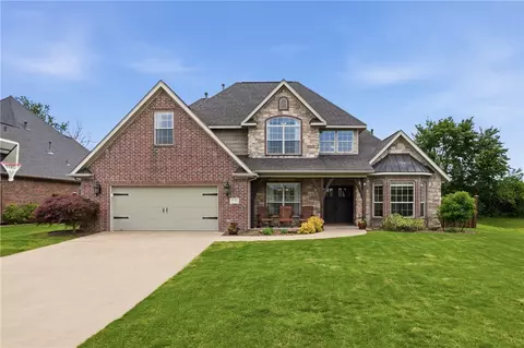 5732 S Chanberry Ln, Rogers, AR 72758