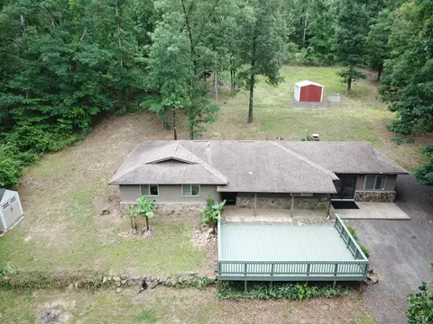 10157 Muscadine Ln, Danville, AR 72833