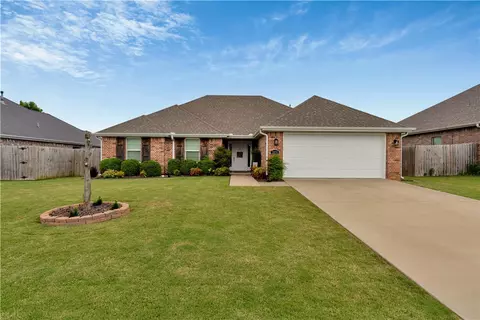 3874 E Bridgeton St, Springdale, AR 72762