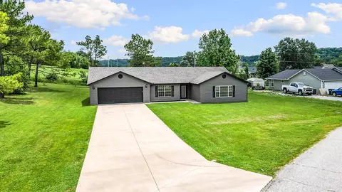 144 Riverview Dr, Anderson, MO 64831