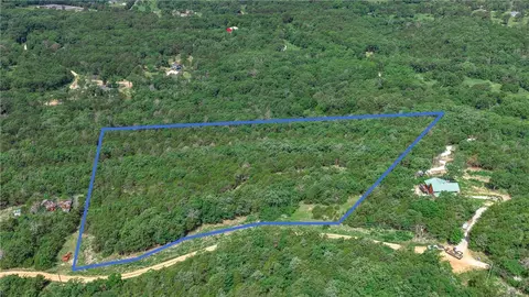 630 Cr-2560, Eureka Springs, AR 72631
