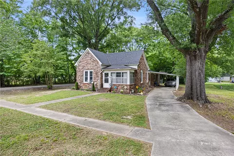 405 NE 3rd St, Atkins, AR 72823
