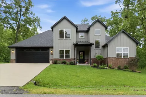 33 Bridlington Dr, Bella Vista, AR 72714