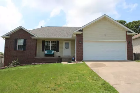 1918 Highgrove Rd, Harrison, AR 72601