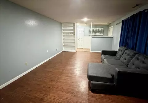 Living - 5108 Ridge, Alma, AR 72921 photo 1 of 3