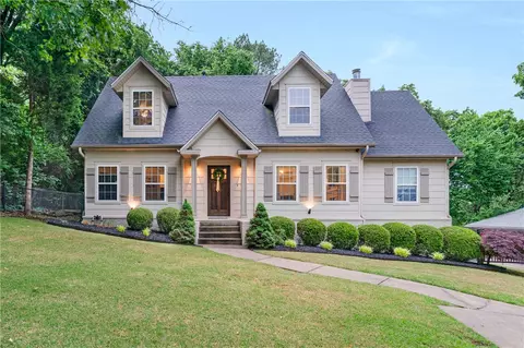 533 W North St, Fayetteville, AR 72701