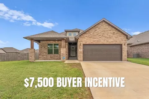 2401 Lock Ln, Pea Ridge, AR 72751