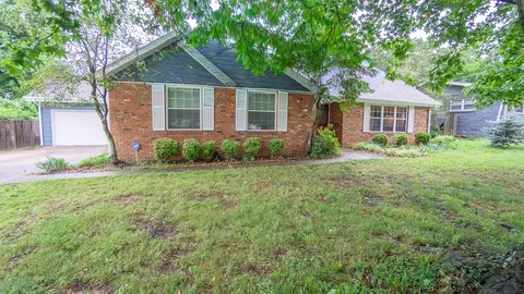 1847 N Wheeler Ave, Fayetteville, AR 72703