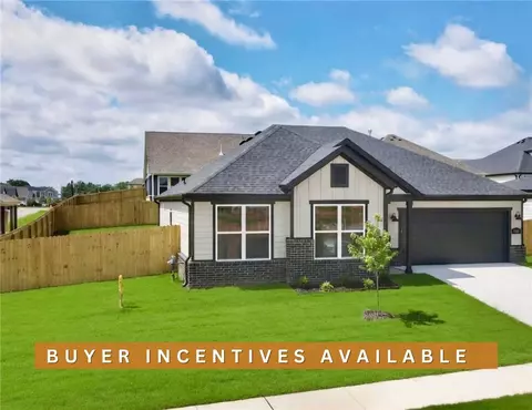 5901 SW Bear Creek Ave, Bentonville, AR 72713